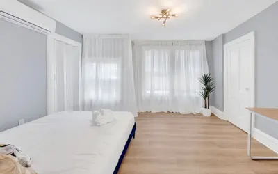 Luxury 3BR Family Home Game Room Parking