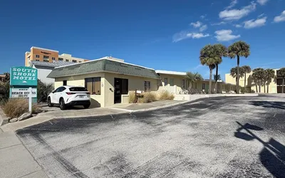 South Shores Motel