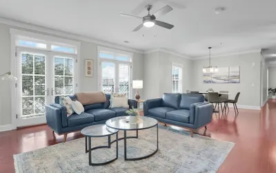 Walkable Historic District Stay 2 Units, Sleeps 14 The Juliette by Avantstay