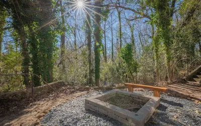 The Complex on Bobbins Mill