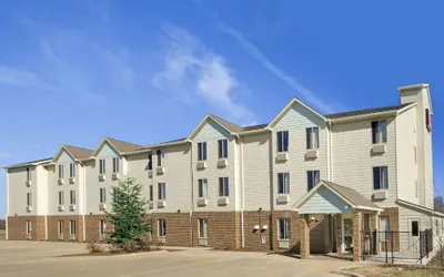 Jacksonville Inn & Suites