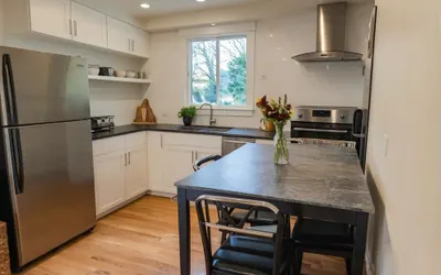 Modern Townhomes Minutes from Downtown LA