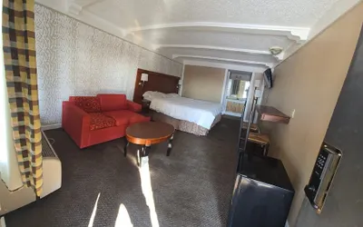 Exceed Inn Indianapolis Airport South