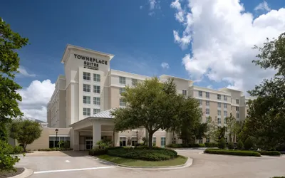 TownePlace Suites Orlando at FLAMINGO CROSSINGS® Town Center/Western Entrance