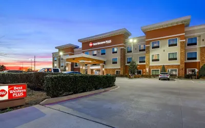 Best Western Plus Spring Inn & Suites