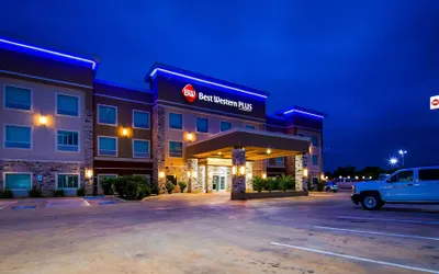 Best Western Plus Dilley Inn & Suites