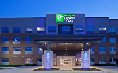 Holiday Inn Express & Suites Des Moines Downtown, an IHG Hotel