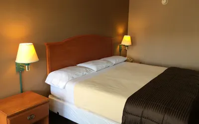 Budget Inn