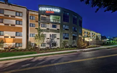 Courtyard by Marriott Oxford