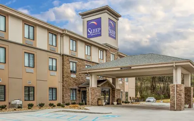 Sleep Inn & Suites