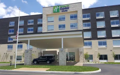 Holiday Inn Express & Suites Toledo West, an IHG Hotel