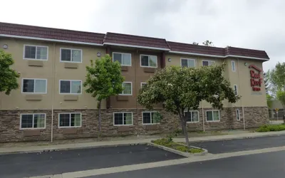 Red Roof Inn Hayward