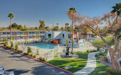 Thunderbird Hotel