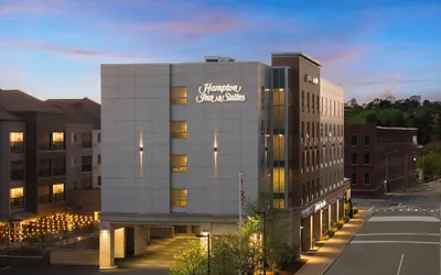 Hampton Inn & Suites Worcester