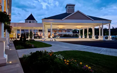 Saratoga Casino Hotel