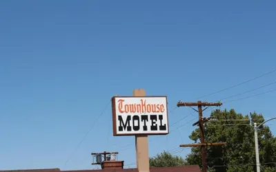 Townhouse Motel