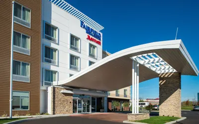 Fairfield Inn and Suites by Marriott Akron Stow