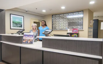 Candlewood Suites Baton Rouge - College Drive, an IHG Hotel