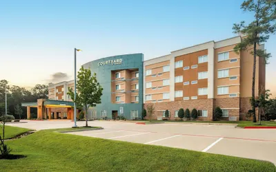 Courtyard by Marriott Houston City Place