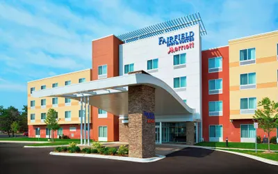 Fairfield Inn & Suites by Marriott Detroit Troy