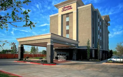 Hampton Inn & Suites Moore