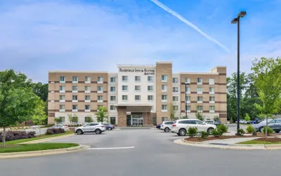 Fairfield Inn & Suites by Marriott Raleigh Cary