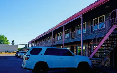 Beaverton Budget Inn
