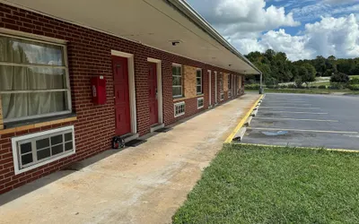 Travel Inn By OYO Danville US-29