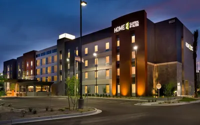 Home2 Suites by Hilton Glendale - Westgate