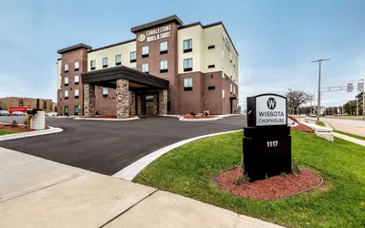 Cobblestone Hotel & Suites – Stevens Point