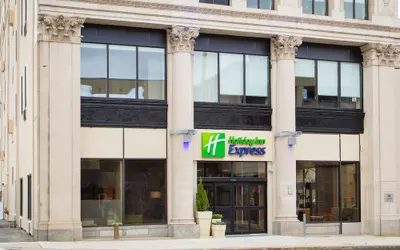 Holiday Inn Express Springfield Downtown, an IHG Hotel