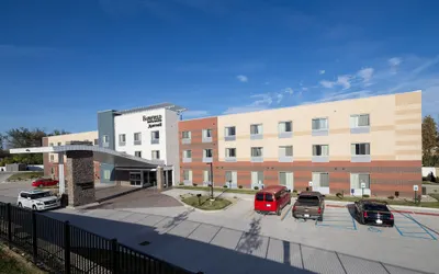 Fairfield Inn & Suites by Marriott Detroit Chesterfield