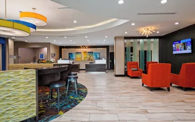 Holiday Inn Express And Suites Pasadena Houston Southeast by IHG