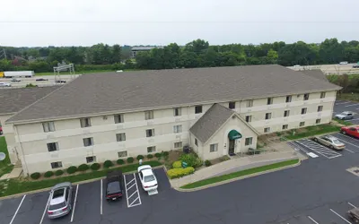 DuPont Suites