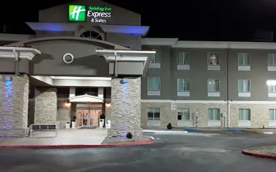 Holiday Inn Express & Suites Woodward by IHG