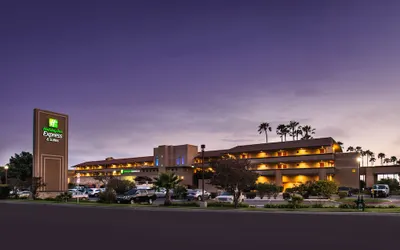 Holiday Inn Express Hotel & Suites Ventura, an IHG Hotel