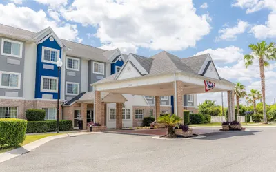 Microtel Inn & Suites by Wyndham Kingsland Naval Base I-95