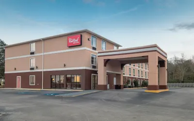 Red Roof Inn & Suites Biloxi - Ocean Springs