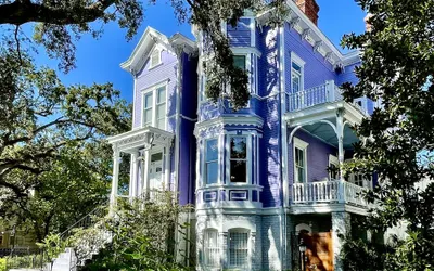 Amethyst Garden Inn