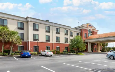 Comfort Suites Savannah North I-95