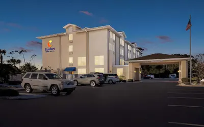 Comfort Inn & Suites