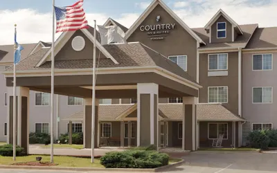 Country Inn & Suites by Radisson, Norman near University