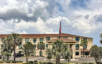 Comfort Inn & Suites Panama City North