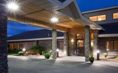 AmericInn by Wyndham Thief River Falls