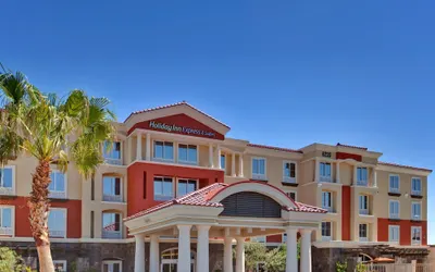 Holiday Inn Express & Suites Las Vegas SW - Spring Valley by IHG