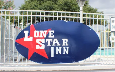 LoneStar Inn