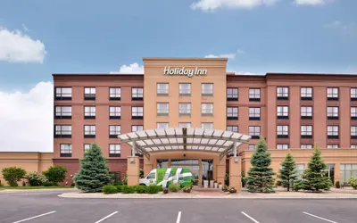 Holiday Inn Madison at The American Center, an IHG Hotel