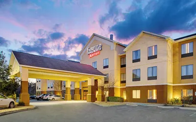 Fairfield Inn & Suites by Marriott Lafayette South