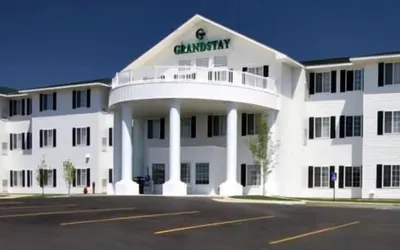 GrandStay Residential Suites - Rapid City