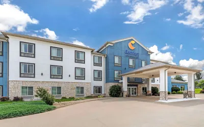 Comfort Inn & Suites Grinnell near I-80